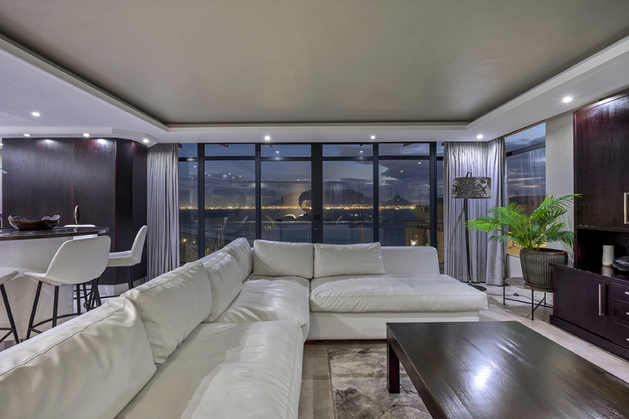 3 Bedroom Property for Sale in Bloubergstrand Western Cape